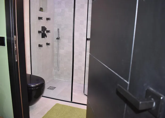Skyview Apartman *